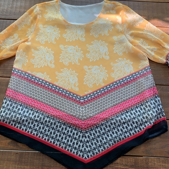 Polyester Flowy Lined Blouse, Yellow, Pink, Black, L-XL - Picture 4 of 9